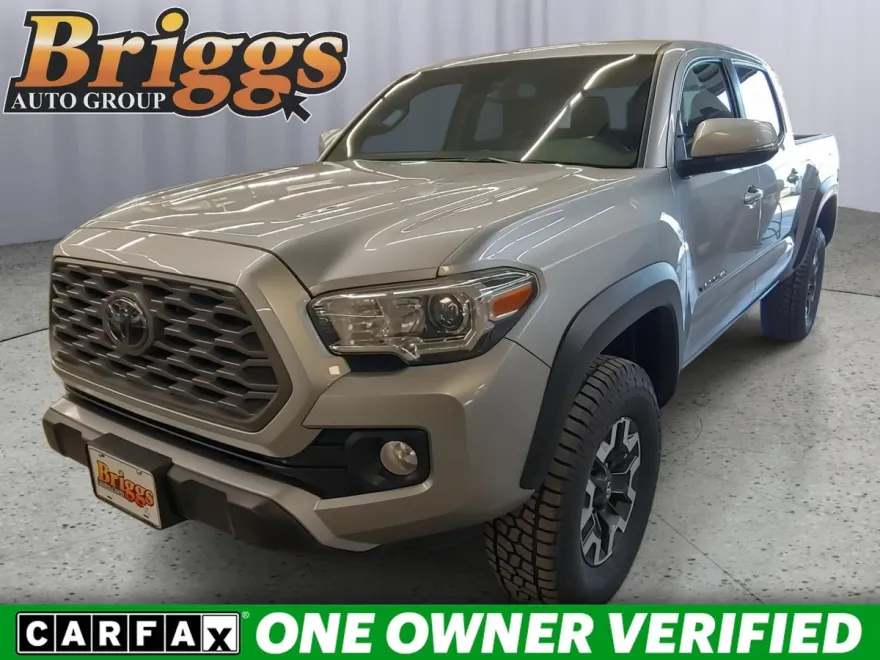 2023 Toyota Tacoma TRD photo 1