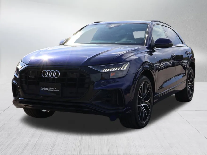 2021 Audi Q8 Prestige photo 1
