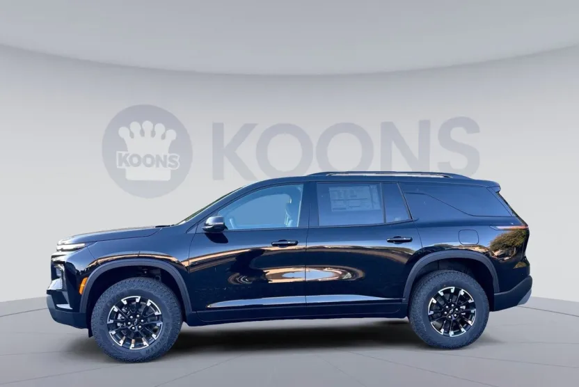 2026 Chevrolet Traverse Z71 photo 1