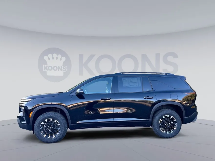 2026 Chevrolet Traverse Z71 photo 1