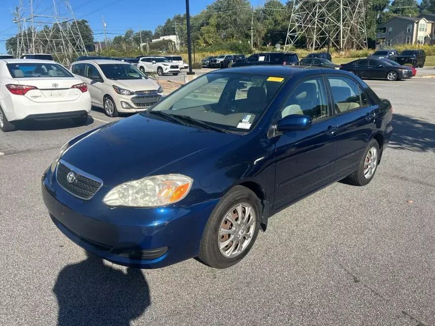 2008 Toyota Corolla LE photo 1