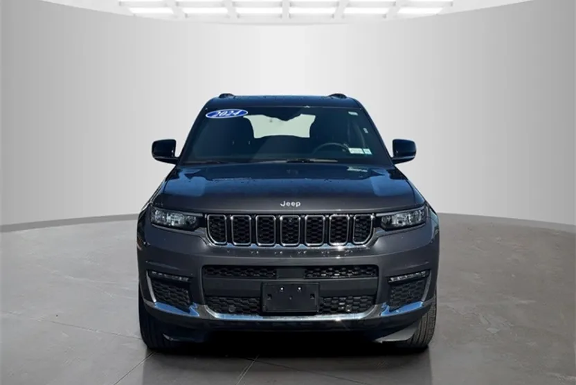 2024 Jeep Grand Cherokee Limited photo 1