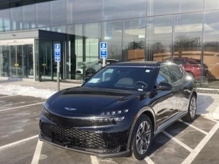 2025 Genesis GV60 Advanced AWD photo 1