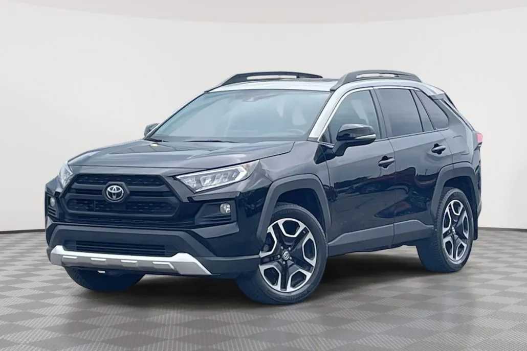 2019 Toyota RAV4 Adventure photo 1