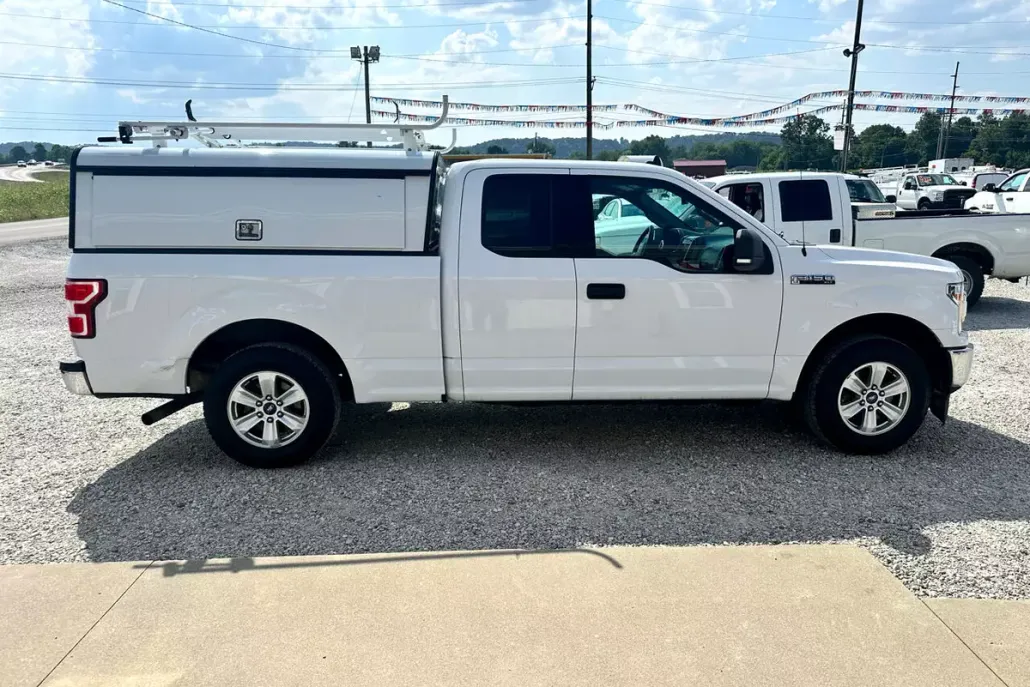 2019 Ford F-150 XLT photo 1