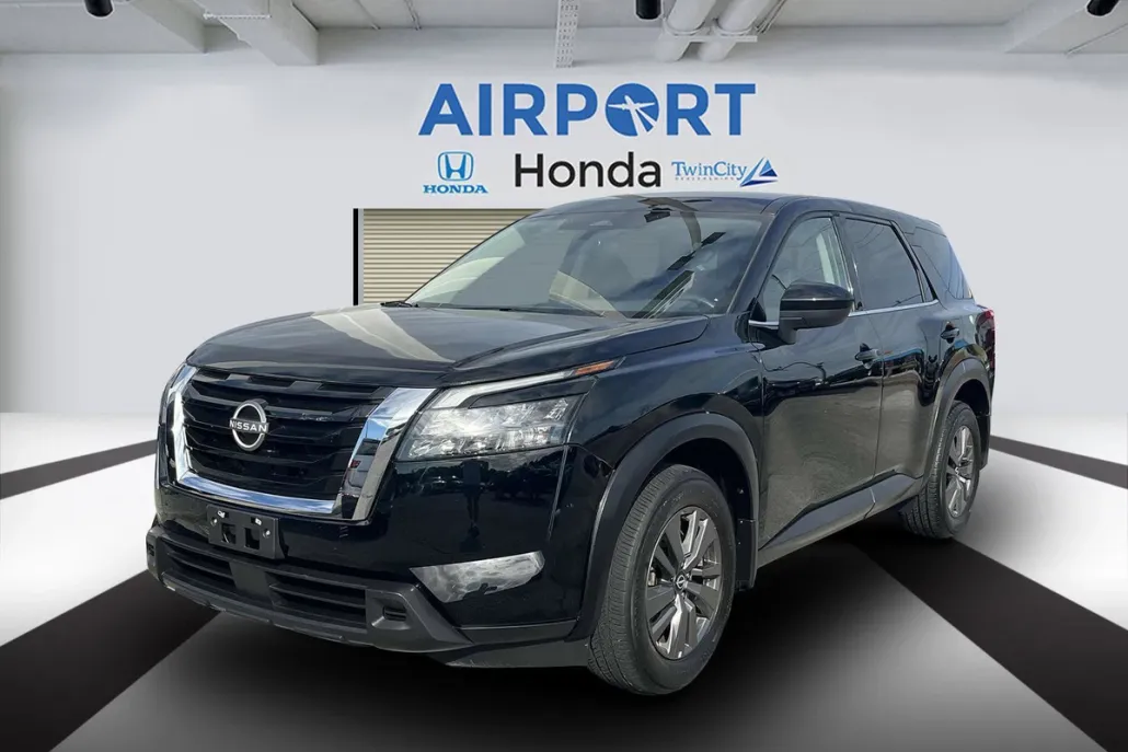 2024 Nissan Pathfinder S photo 1