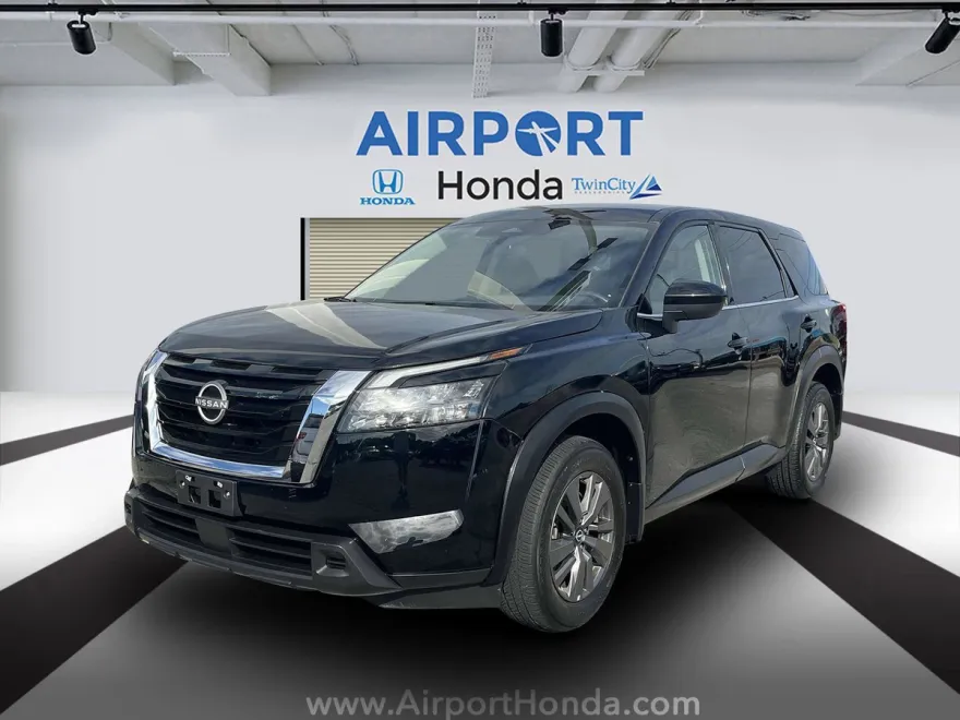 2024 Nissan Pathfinder S photo 1