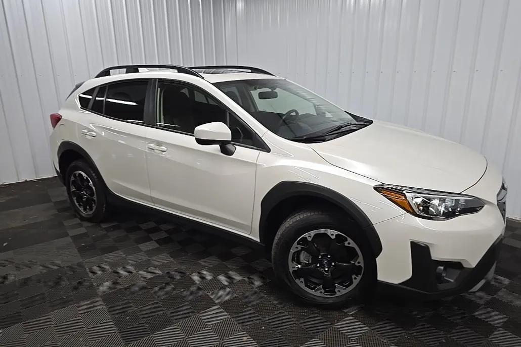 2022 Subaru Crosstrek Premium photo 1