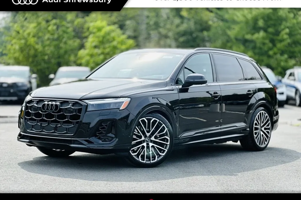 2025 Audi SQ7 Premium Plus photo 1
