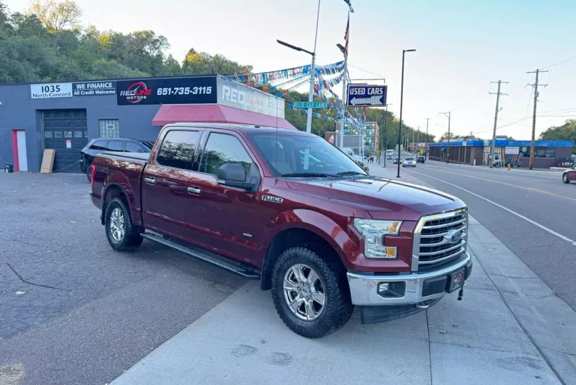 2017 Ford F-150 photo 1