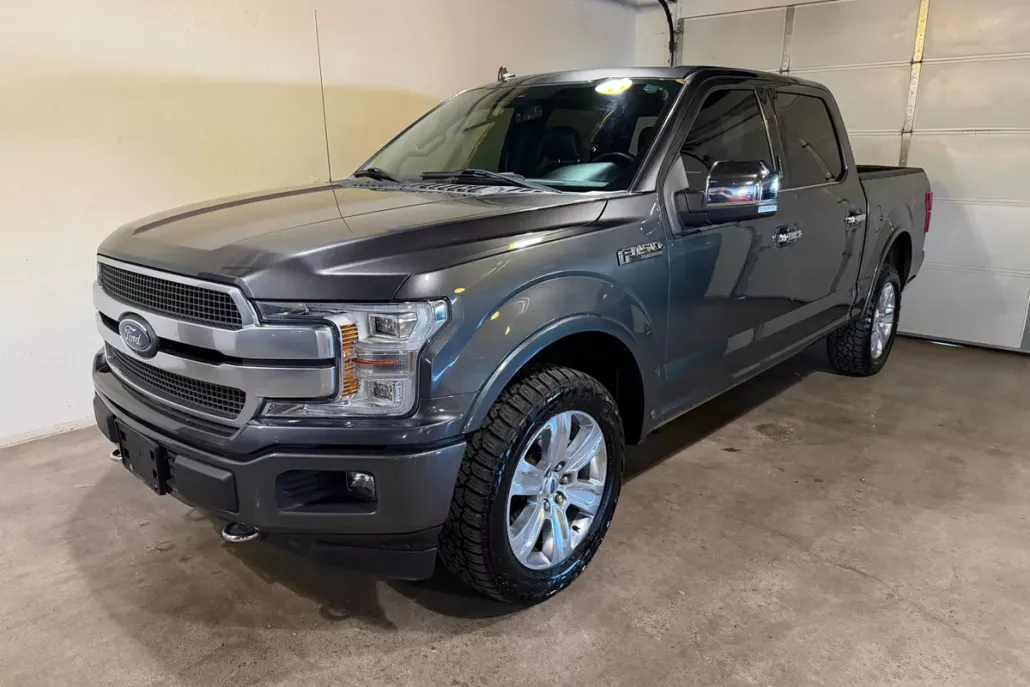2018 Ford F-150 Platinum photo 1
