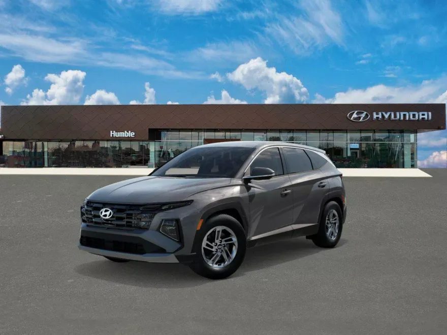 2026 Hyundai Tucson SE photo 1