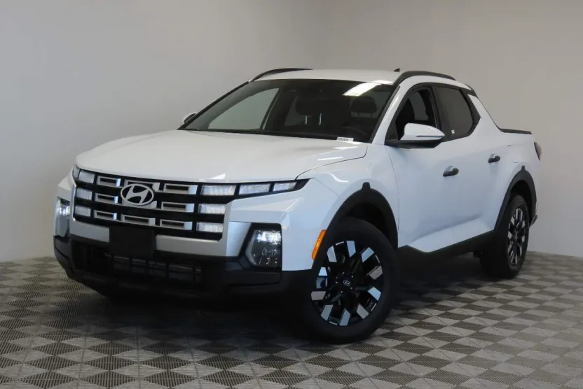 2025 Hyundai Santa Cruz SEL photo 1