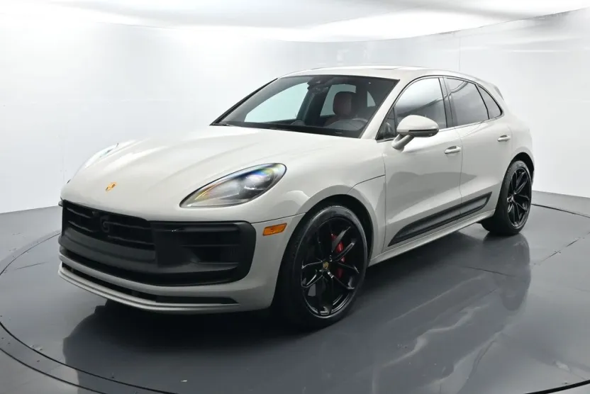 2024 Porsche Macan GTS photo 1
