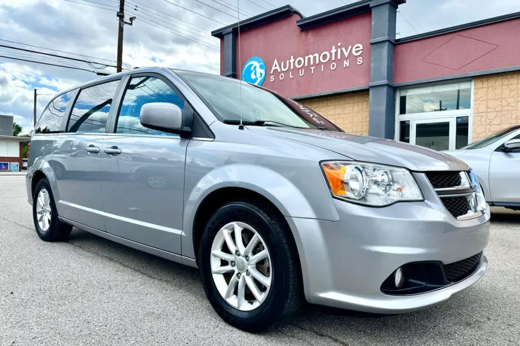 2018 Dodge Grand Caravan SXT photo 1