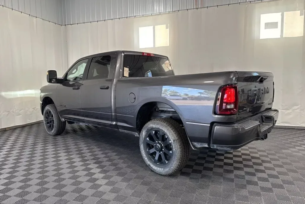 2025 Ram 2500 Big Horn photo 1