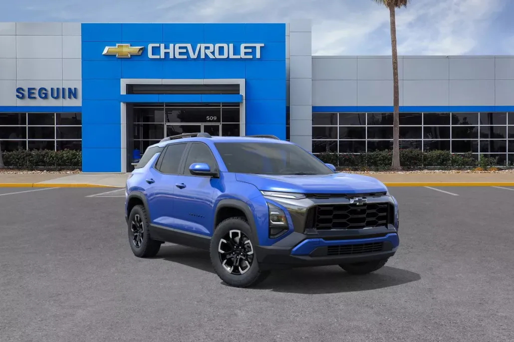 2026 Chevrolet Equinox ACTIV photo 1