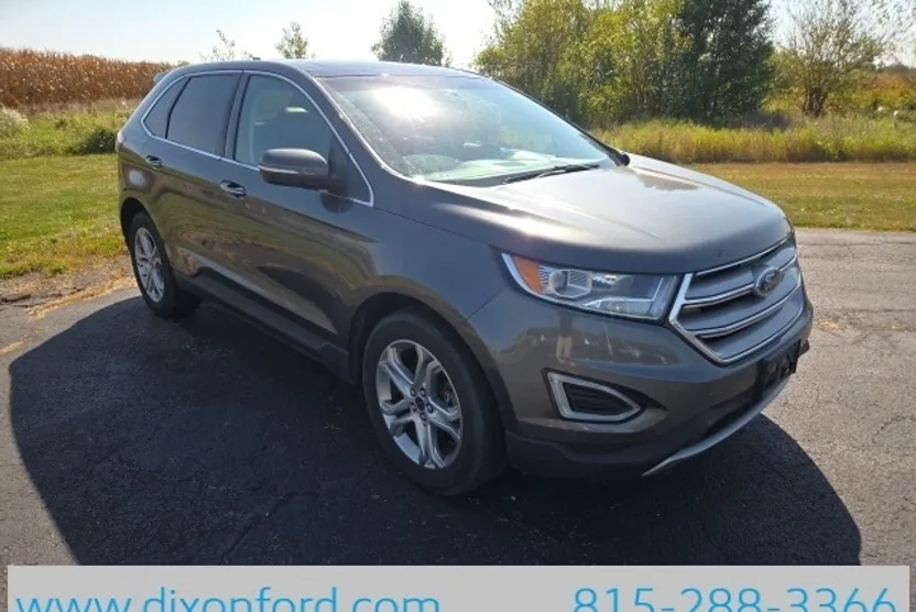 2017 Ford Edge Titanium photo 1