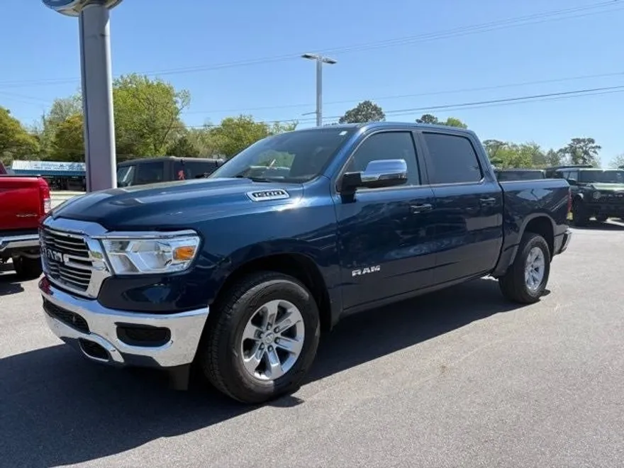 2023 Ram 1500 Laramie photo 1
