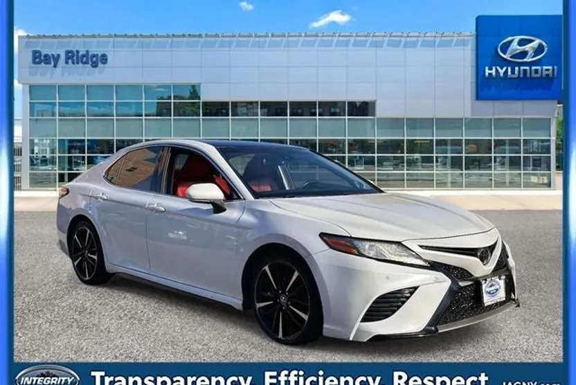 2018 Toyota Camry XSE V6 photo 1