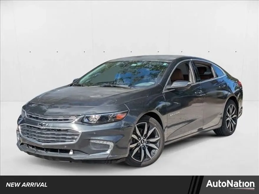 2017 Chevrolet Malibu 1LT photo 1