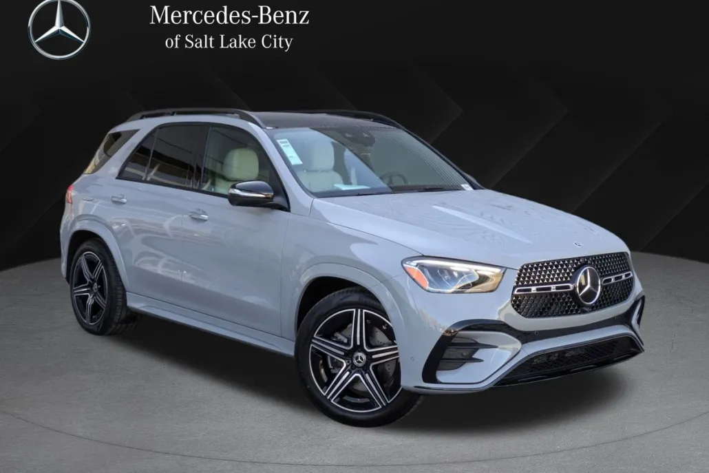 2025 Mercedes Benz GLE 450 4MATIC photo 1