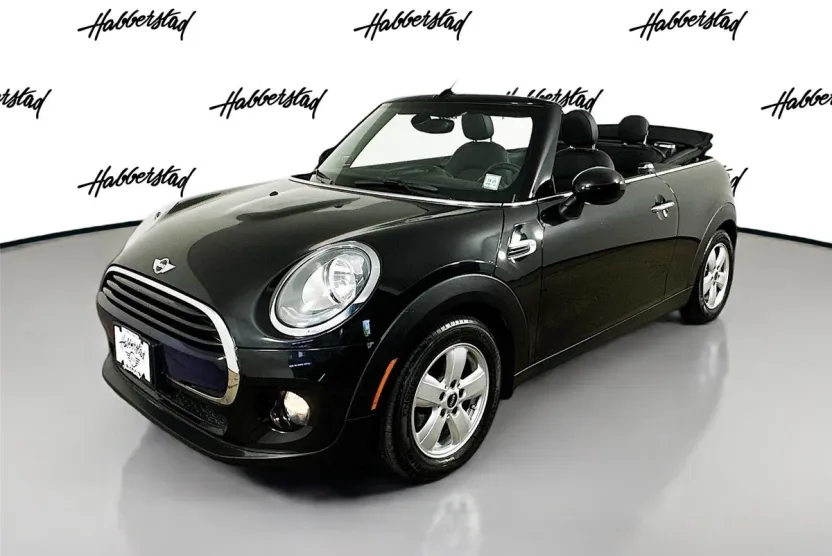 2017 Mini Cooper Convertible photo 1