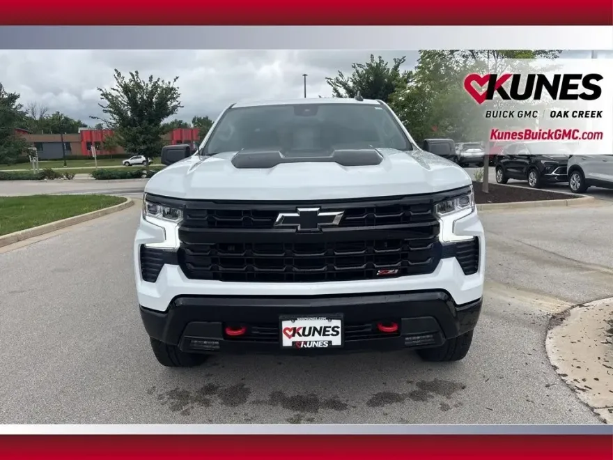 2022 Chevrolet Silverado 1500 LT Trail Boss photo 1