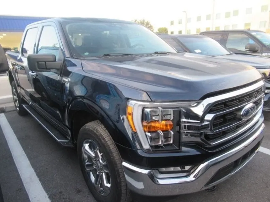 2022 Ford F-150 XLT photo 1
