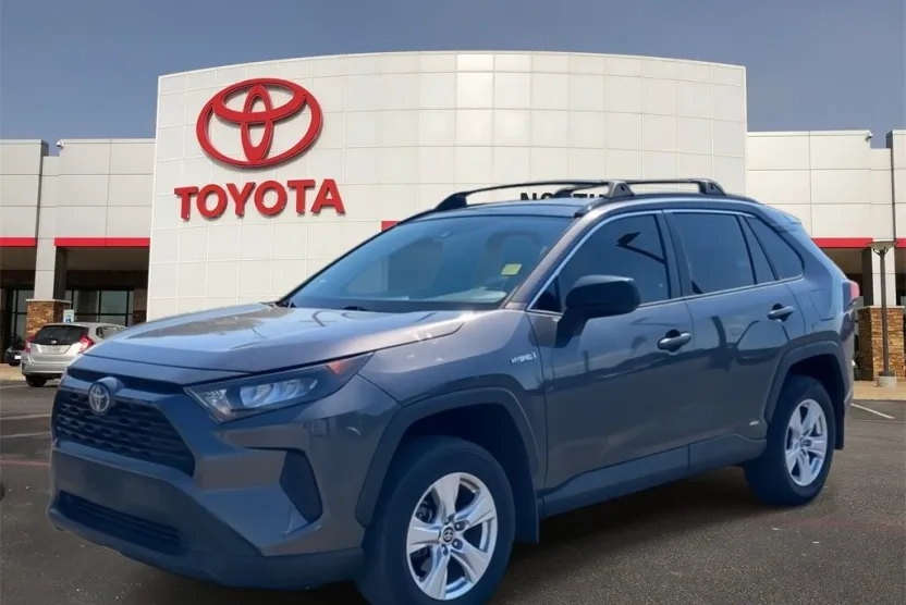 2021 Toyota RAV4 Hybrid LE photo 1