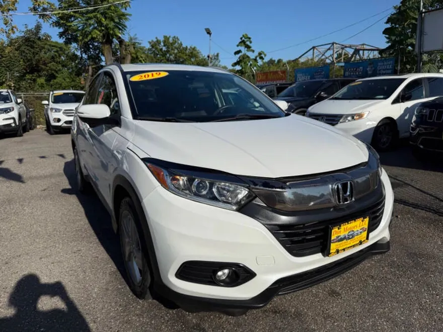 2019 Honda HR-V EX photo 1