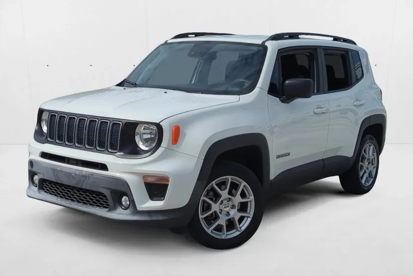 2022 Jeep Renegade Latitude photo 1