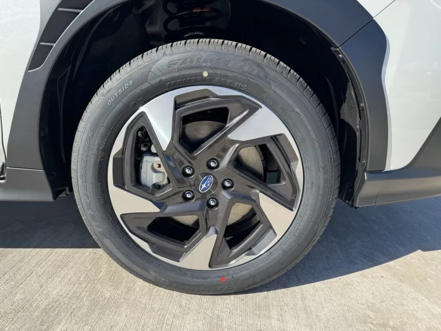 2025 Subaru Crosstrek Limited photo 1