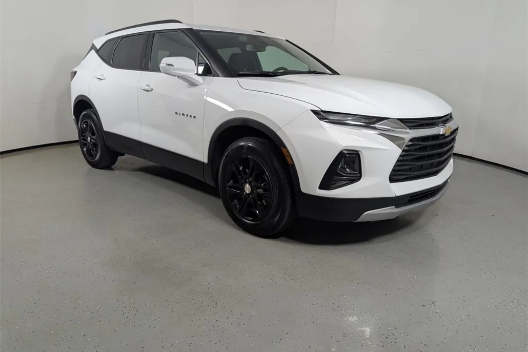 2022 Chevrolet Blazer 2LT photo 1