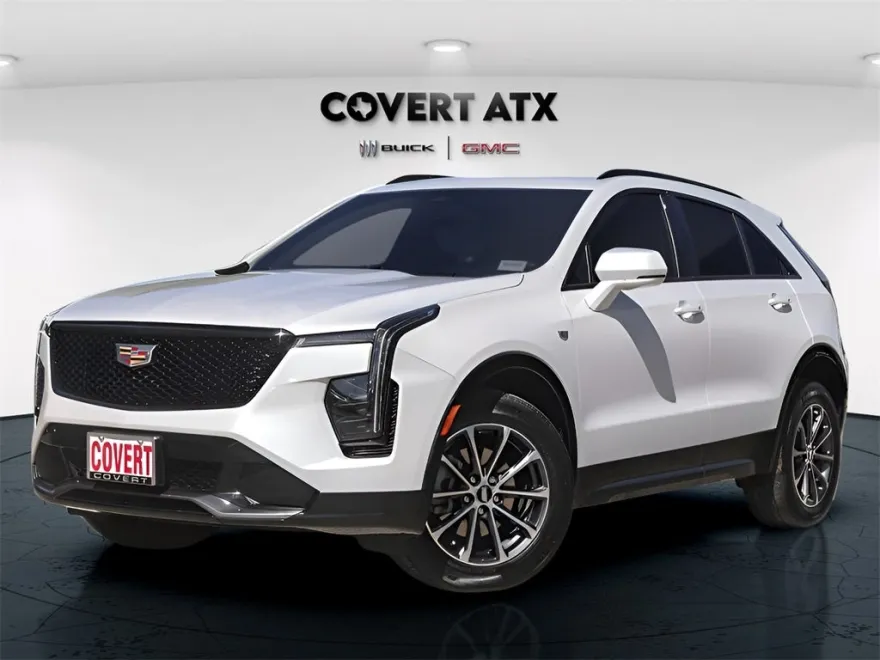 2024 Cadillac XT4 Sport photo 1