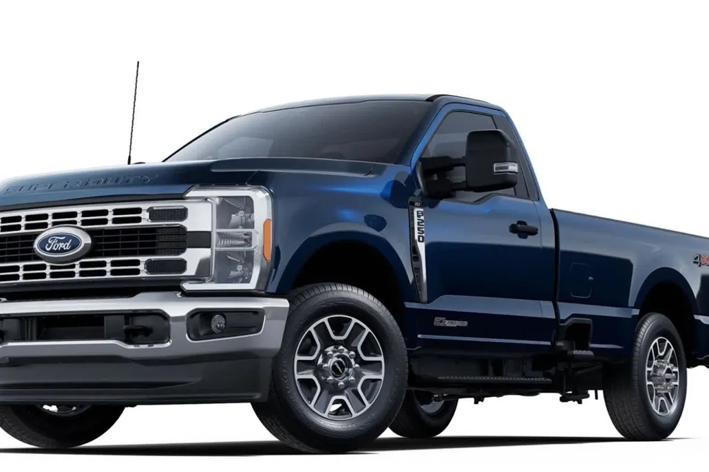 2025 Ford F-250 XLT photo 1