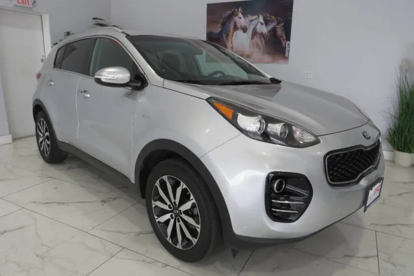 2019 Kia Sportage EX photo 1