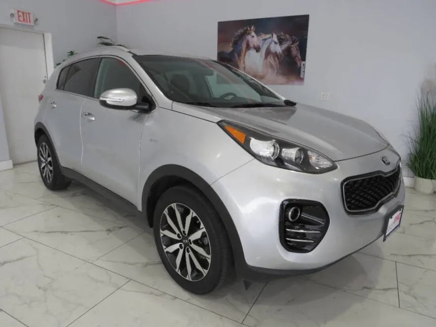 2019 Kia Sportage EX photo 1