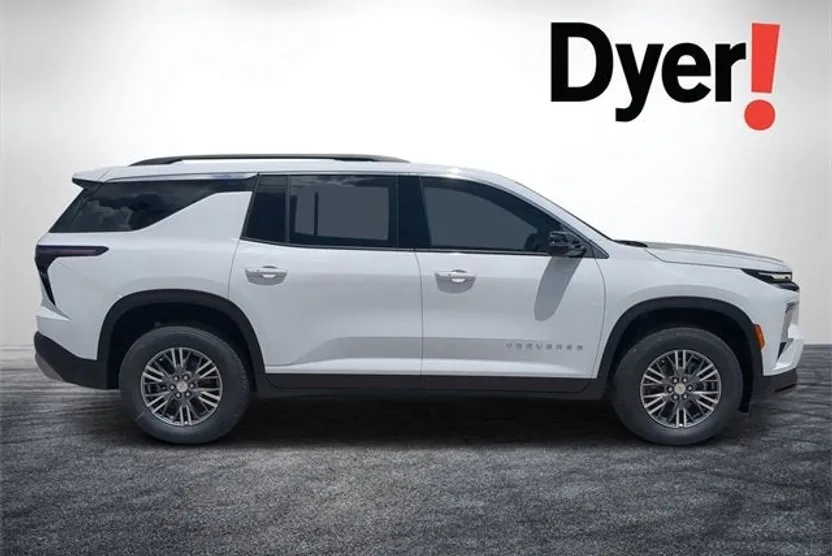 2025 Chevrolet Traverse 1LT photo 1