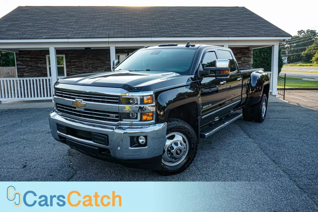 2015 Chevrolet Silverado 3500HD LTZ photo 1