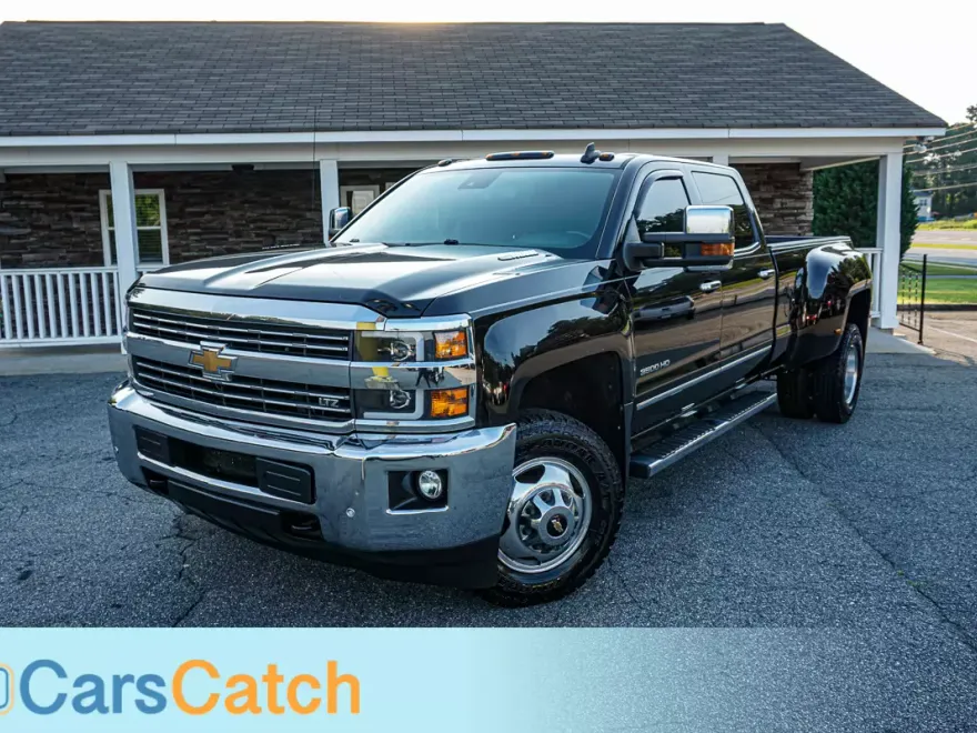 2015 Chevrolet Silverado 3500HD LTZ photo 1