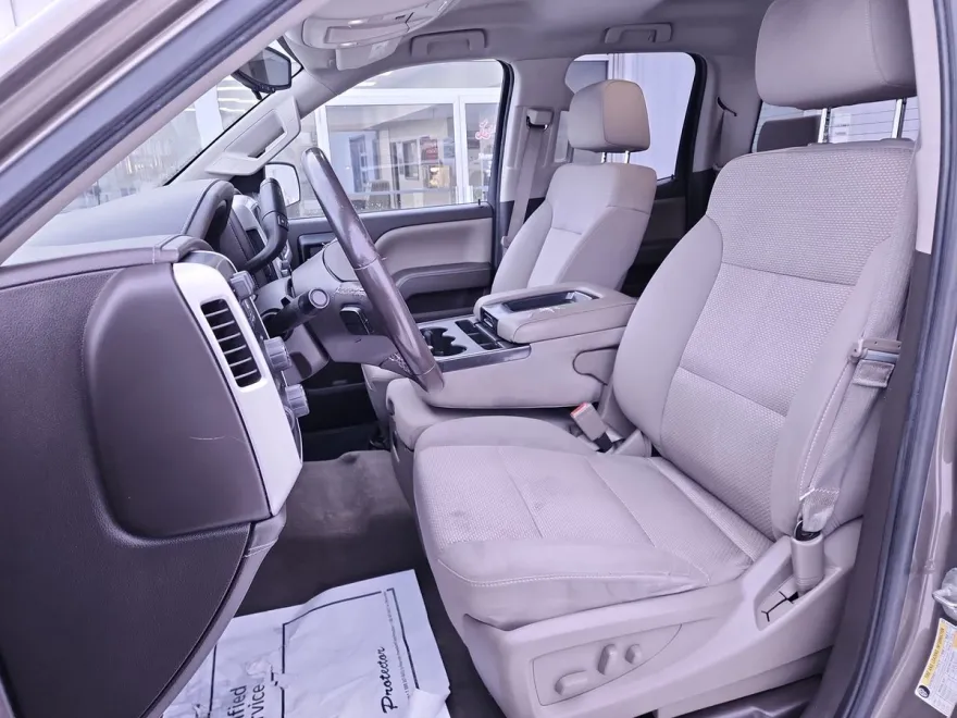 2015 Gmc Sierra 1500 SLE photo 1