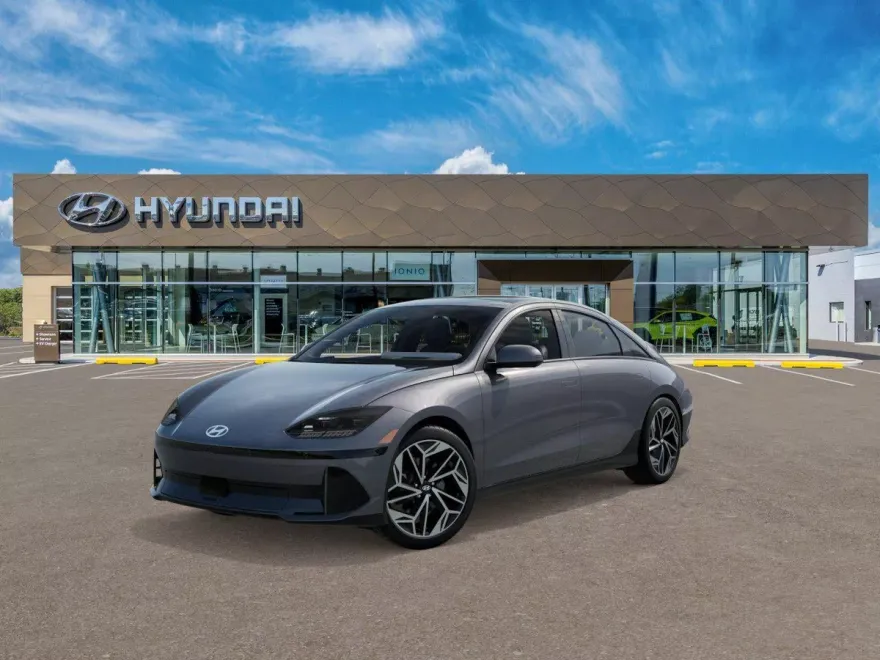 2025 Hyundai Ioniq 6 Limited photo 1