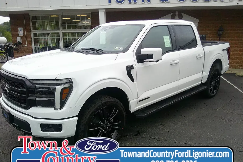 2025 Ford F-150 Lariat photo 1
