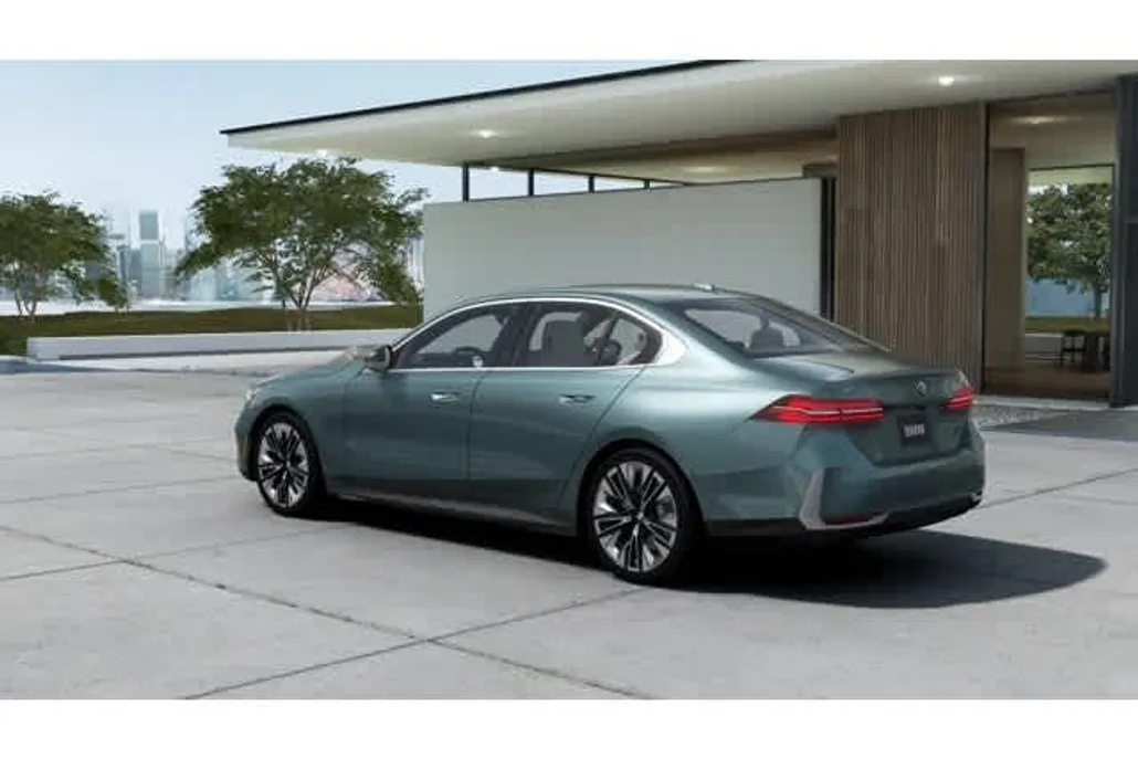 2026 Bmw 530i 530i xDrive photo 1