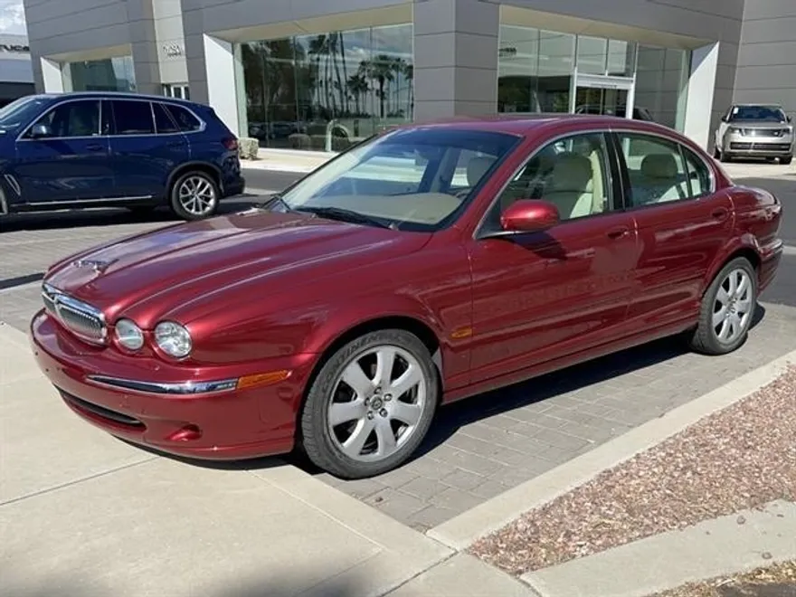 2005 Jaguar X-Type photo 1