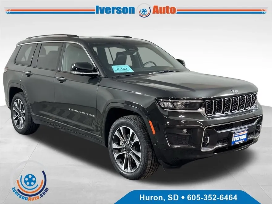 2023 Jeep Grand Cherokee Overland photo 1