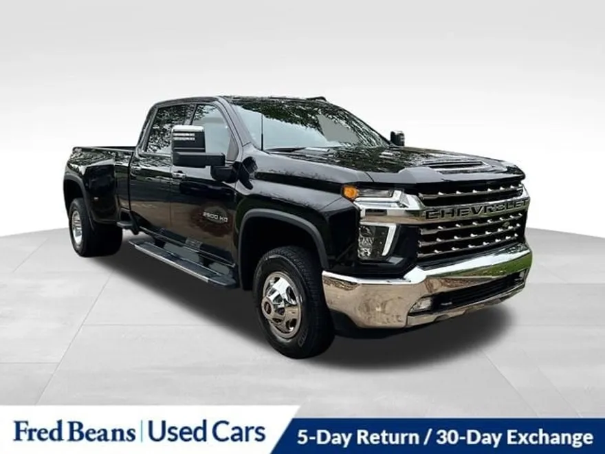 2023 Chevrolet Silverado 3500HD LTZ photo 1
