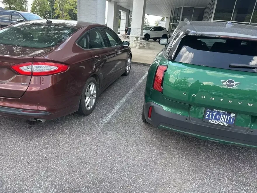 2015 Ford Fusion SE photo 1