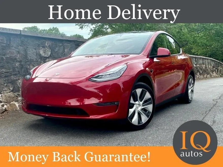 2023 Tesla Model Y photo 1